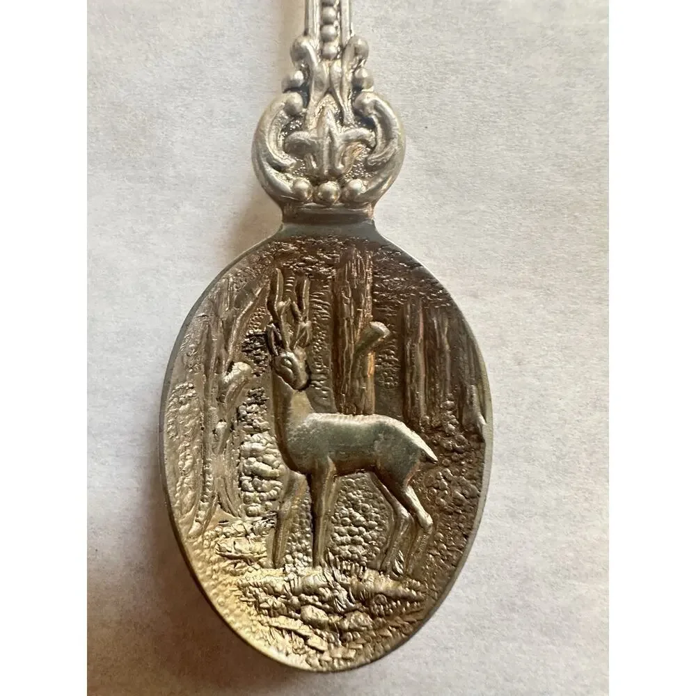 Vintage Carmel By The Sea Souvenir Spoon Deer Forest Silverplate Holland 4.5” V3